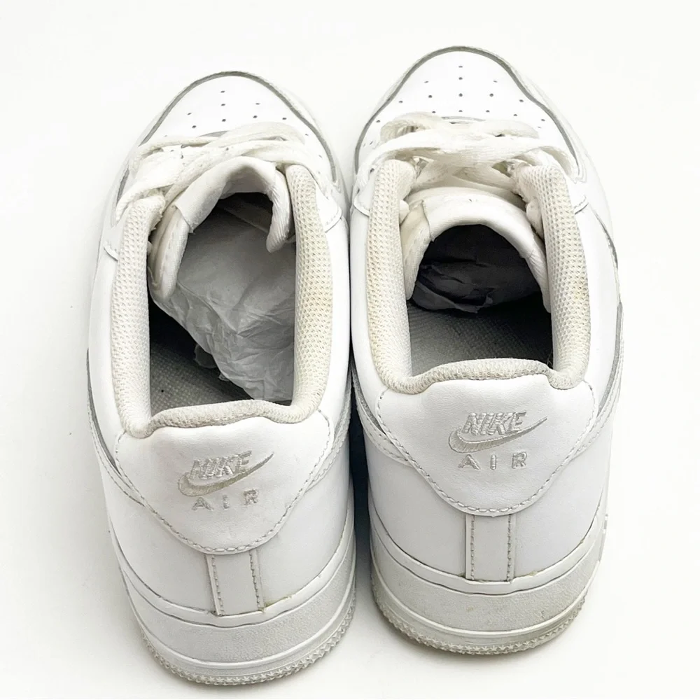 Nike leather triple